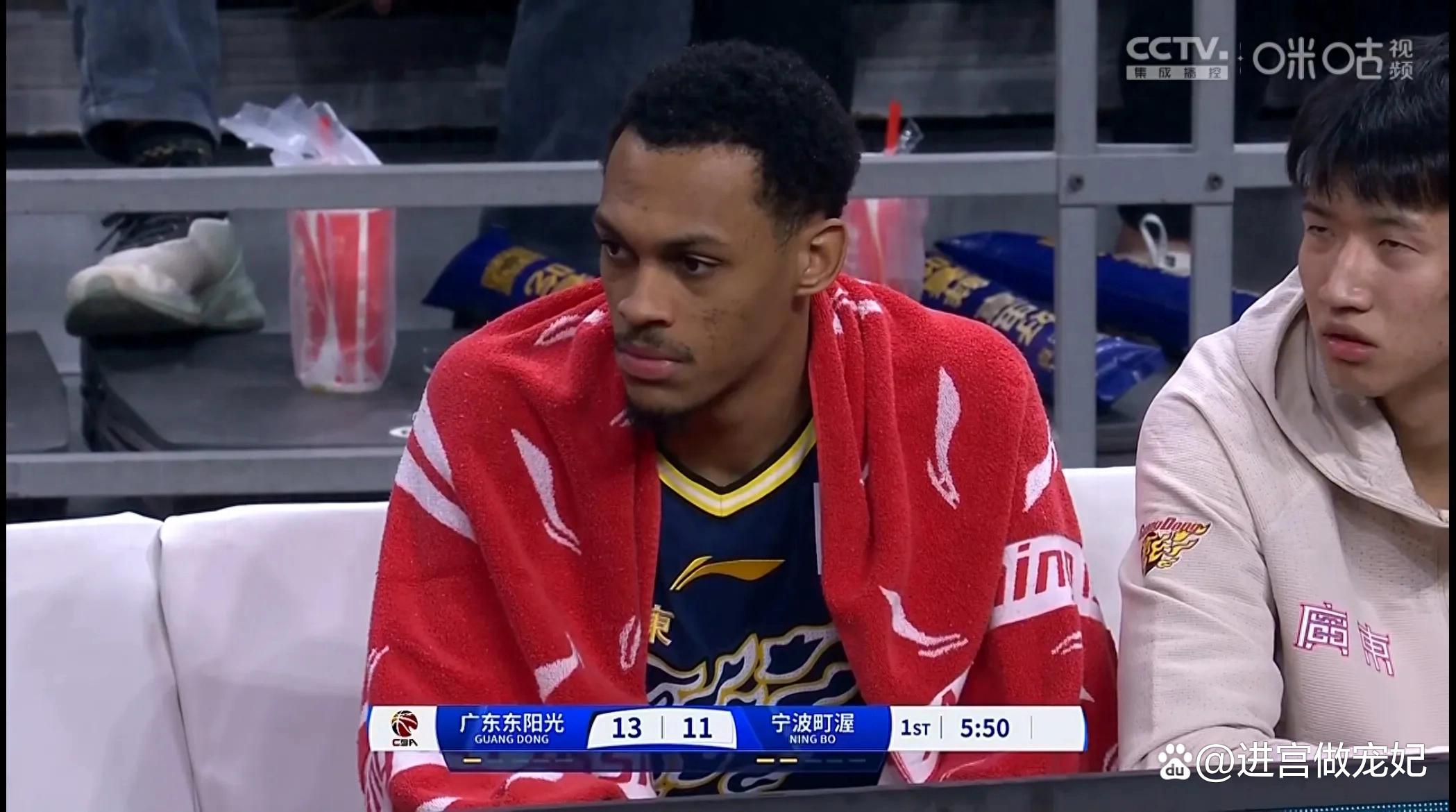 开云-包含Ming回归赛场，挺进下一轮首场状态亮眼，美国队观众沸腾！的词条